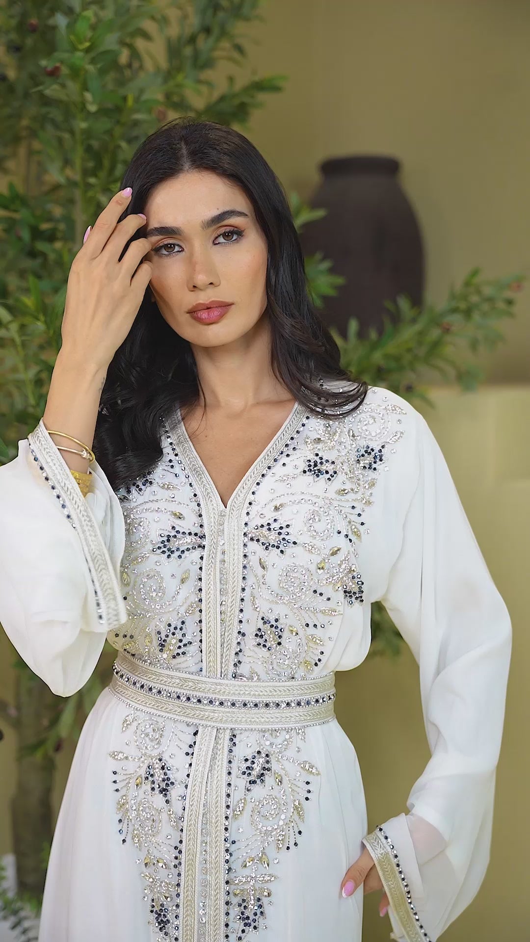 قفطان مغربي لون ابيض🤍